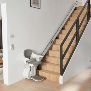 Mid_Chair-Bottom-of-Stairs-1-scaled